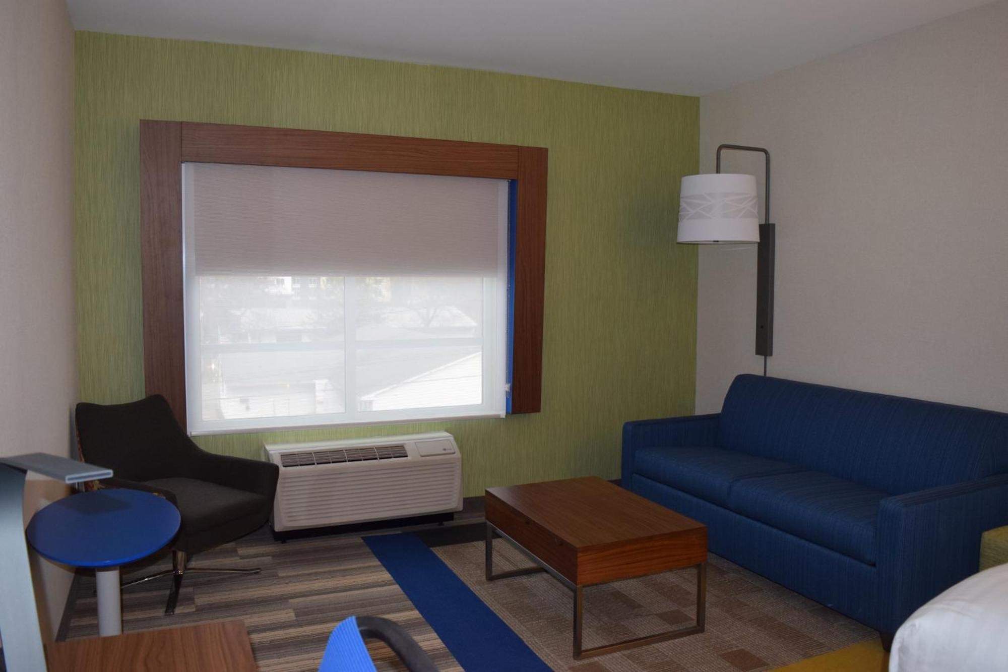 Holiday Inn Express & Suites Ithaca By Ihg Exteriör bild